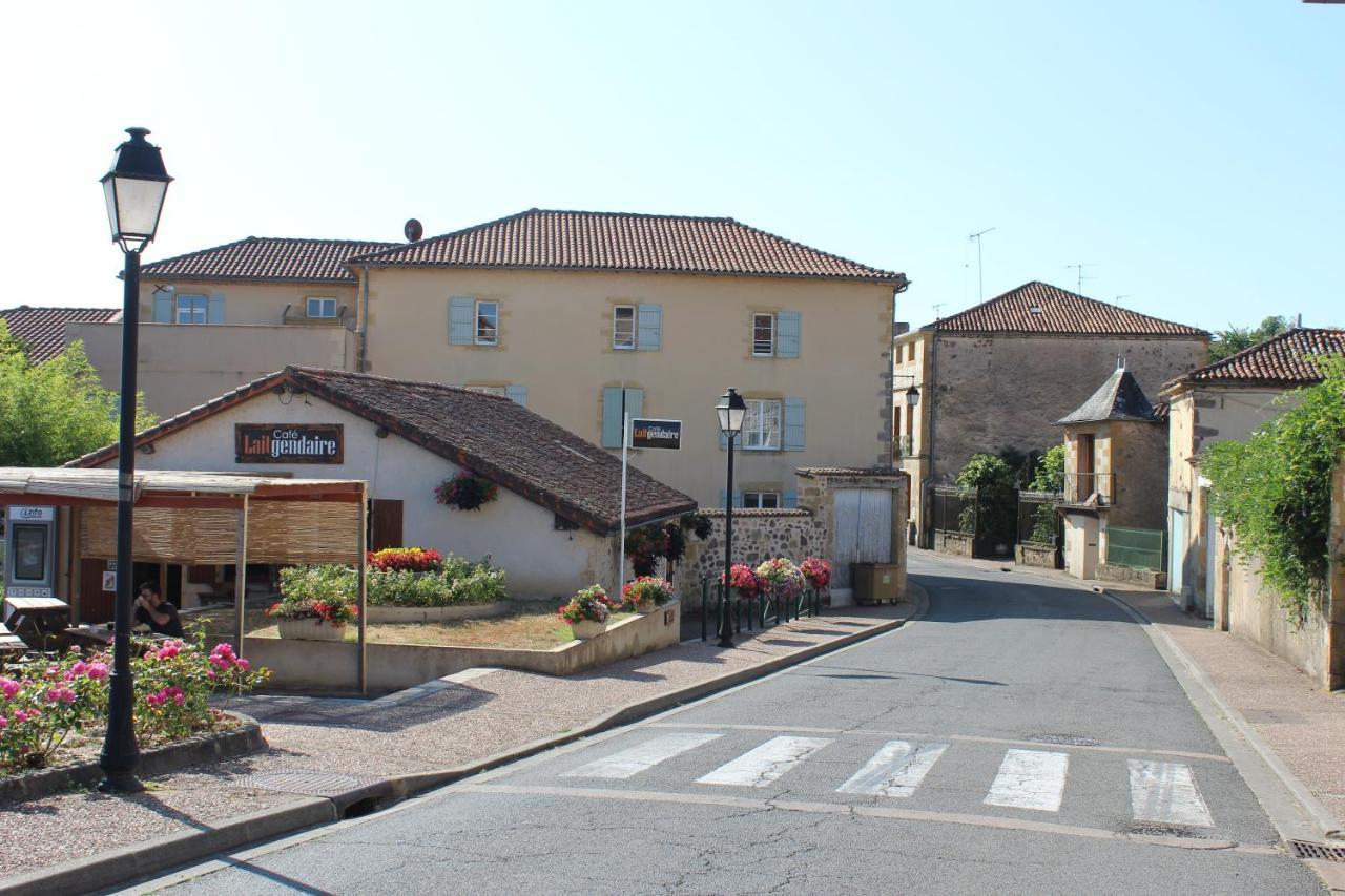 La Source Bed and Breakfast Availles-Limouzine Esterno foto